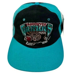Vintage  90s NBA Vancouver Grizzlies Starter Snapback Hat Cap
